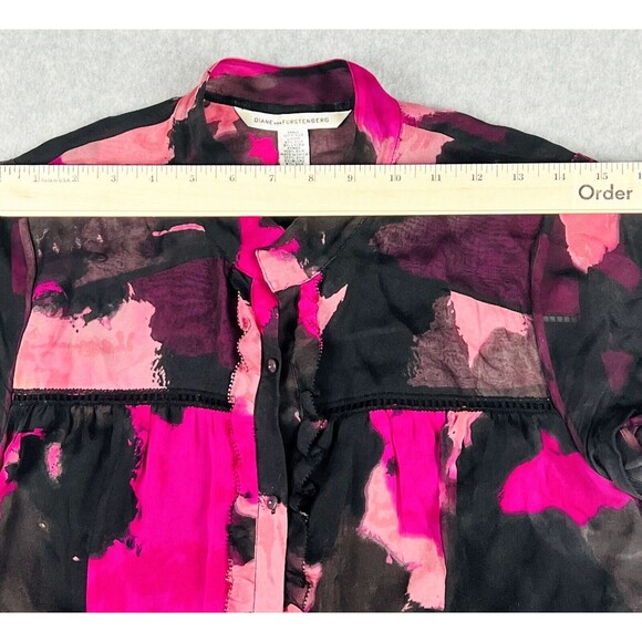 DVF Silk Blouse Womens 8 Annalise Dancing Print Button Front Pink Black - Picture 5 of 14